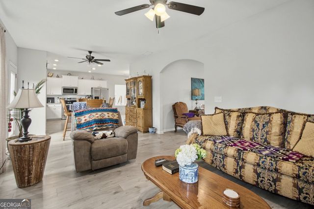 60 Roundabout Lane NW, Adairsville, GA 30103