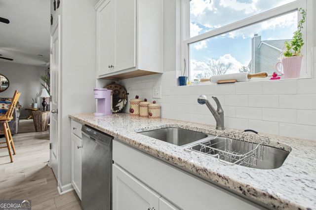 60 Roundabout Lane NW, Adairsville, GA 30103