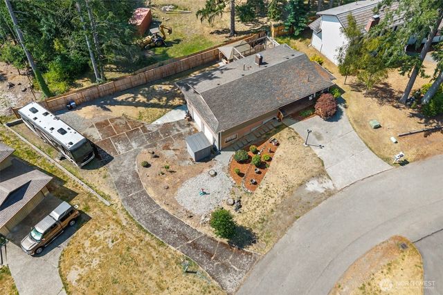2860 NW North Star Drive, Silverdale, WA 98383