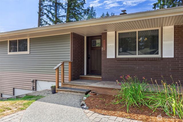 2860 NW North Star Drive, Silverdale, WA 98383