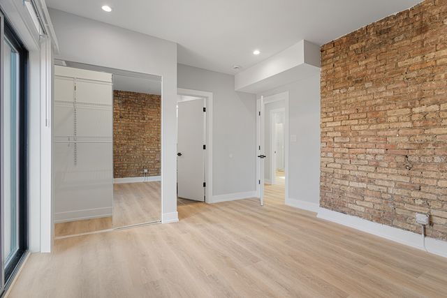 1550 W Juneway Terrace 1D, Chicago, IL 60626