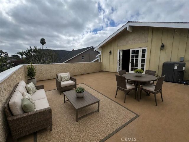 6402 Cantiles, Cypress, CA 90630