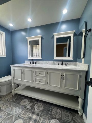 6402 Cantiles, Cypress, CA 90630
