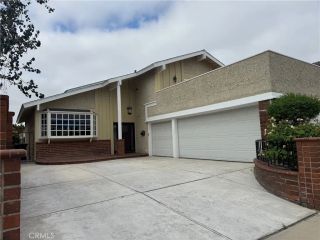 6402 Cantiles, Cypress, CA 90630