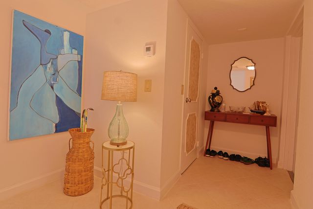 3545 S Ocean Boulevard 404, South Palm Beach, FL 33480