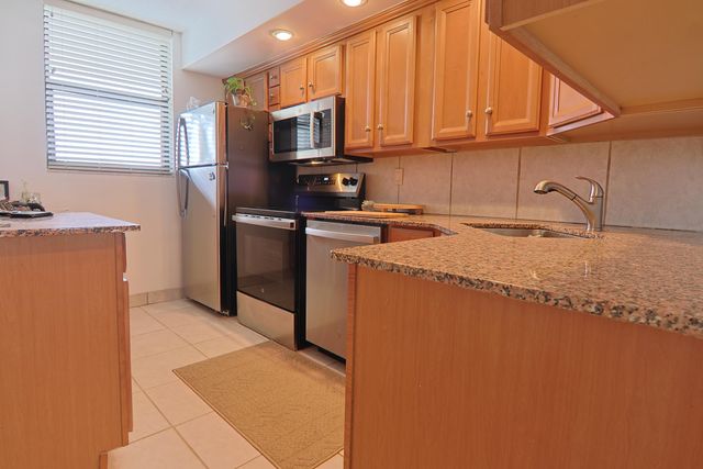 3545 S Ocean Boulevard 404, South Palm Beach, FL 33480