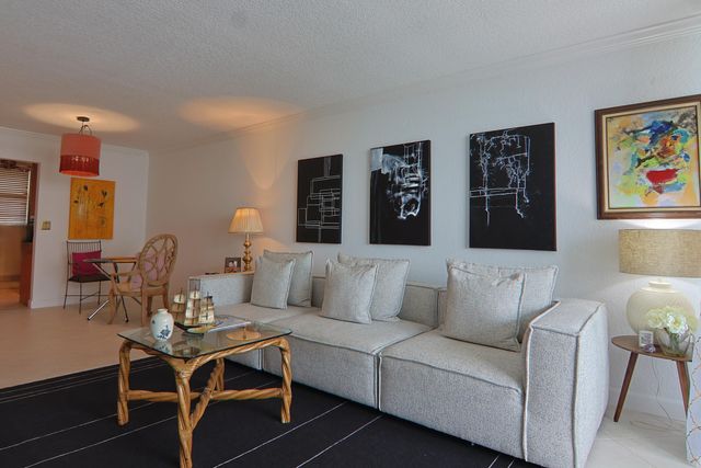 3545 S Ocean Boulevard 404, South Palm Beach, FL 33480