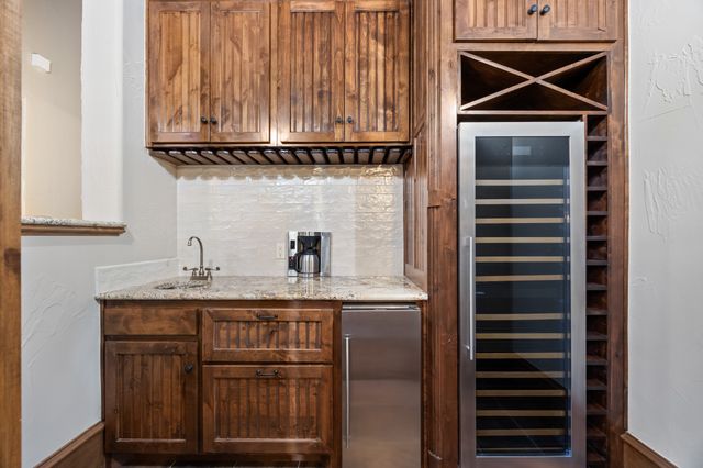 1712 Bison Meadow Lane, Heath, TX 75032