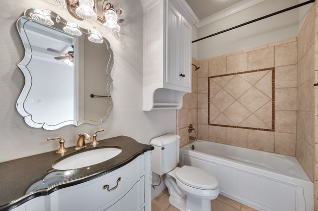 1712 Bison Meadow Lane, Heath, TX 75032