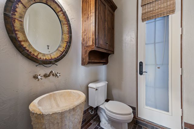 1712 Bison Meadow Lane, Heath, TX 75032