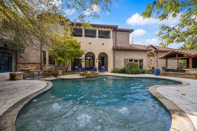 1712 Bison Meadow Lane, Heath, TX 75032