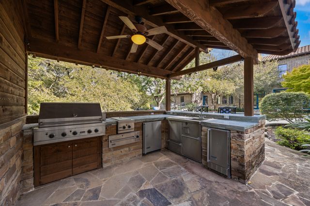 1712 Bison Meadow Lane, Heath, TX 75032