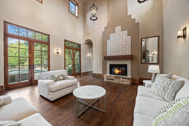 1712 Bison Meadow Lane, Heath, TX 75032