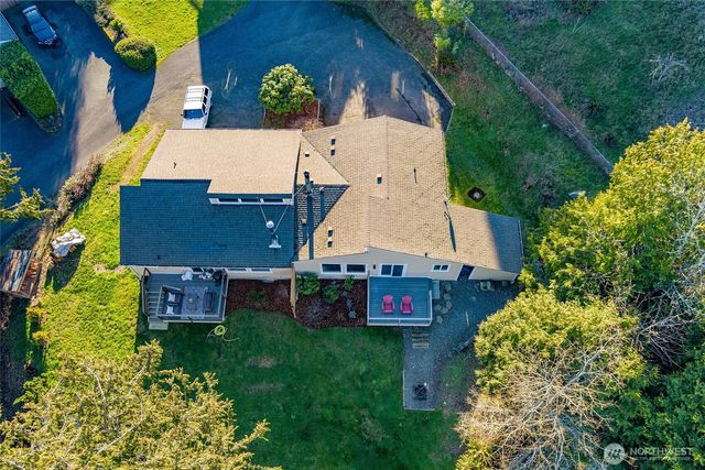 2422 McGregor Drive SE, Port Orchard, WA 98366