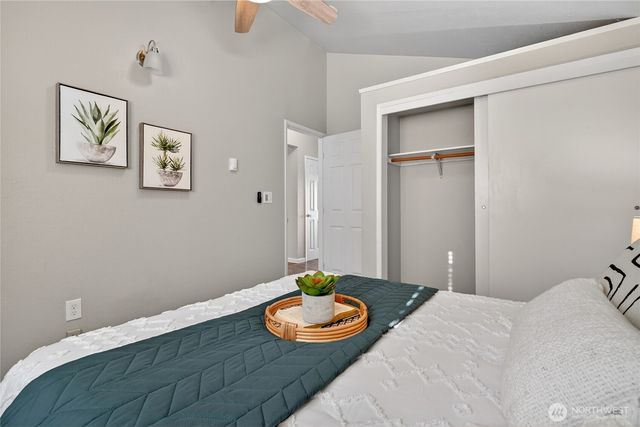 2422 McGregor Drive SE, Port Orchard, WA 98366