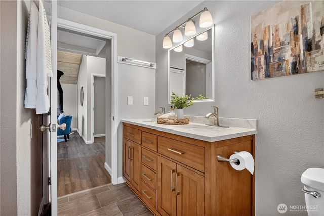 2422 McGregor Drive SE, Port Orchard, WA 98366