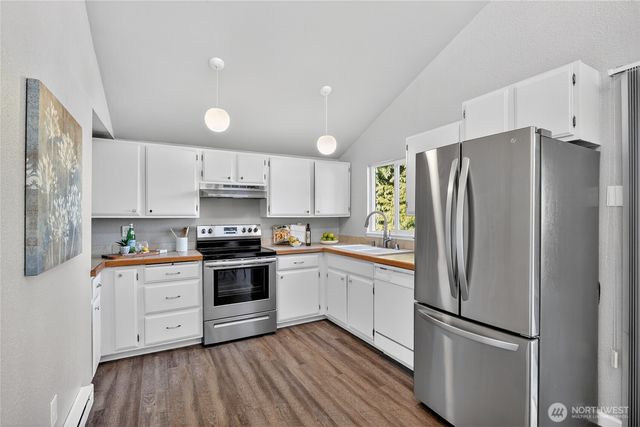 2422 McGregor Drive SE, Port Orchard, WA 98366