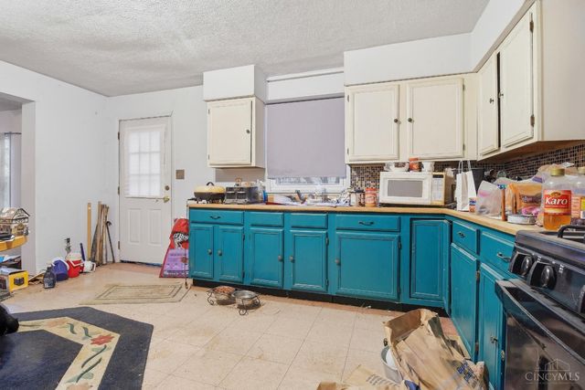 210 Sekitan Avenue, Addyston, OH 45001