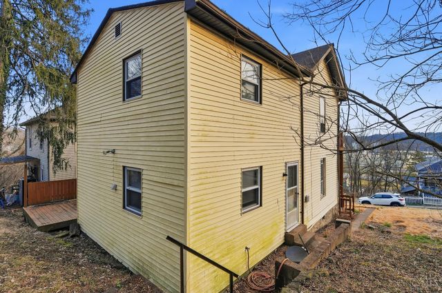 210 Sekitan Avenue, Addyston, OH 45001