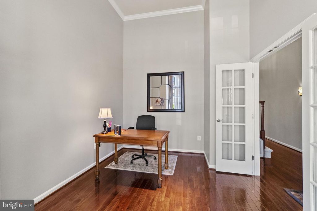 Image 10 of property listing at 2419 MILL RACE RD, Frederick, MD 21701