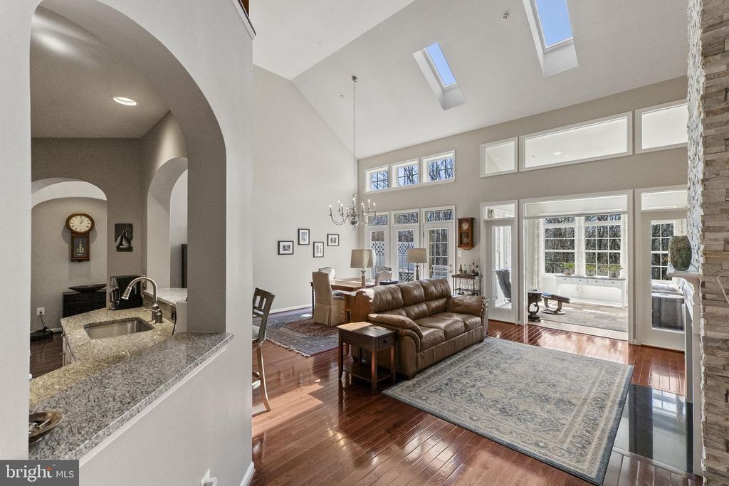 Image 17 of property listing at 2419 MILL RACE RD, Frederick, MD 21701