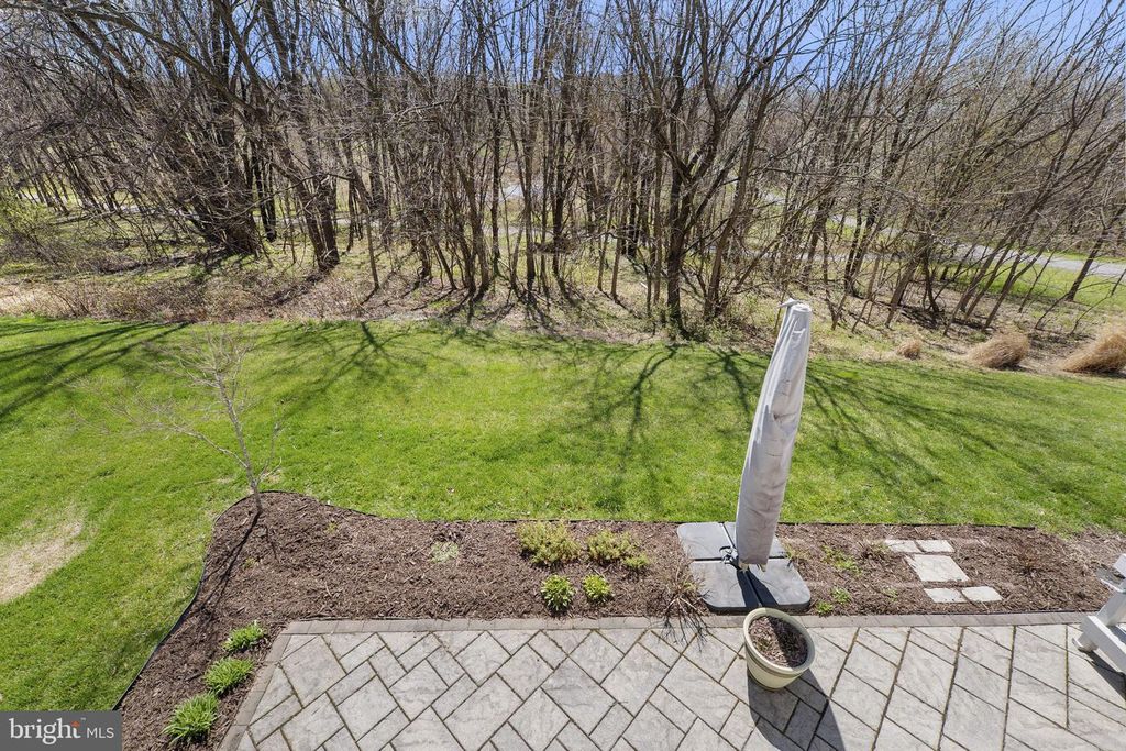 Image 41 of property listing at 2419 MILL RACE RD, Frederick, MD 21701