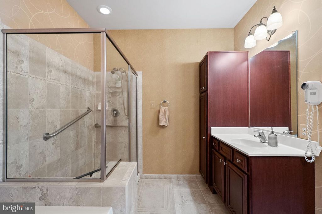 Image 51 of property listing at 2419 MILL RACE RD, Frederick, MD 21701