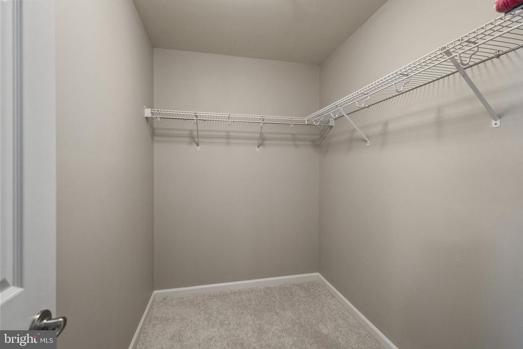 Image 63 of property listing at 2419 MILL RACE RD, Frederick, MD 21701