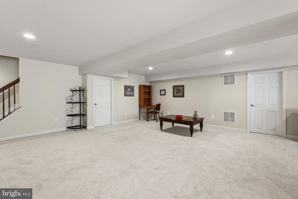 Image 74 of property listing at 2419 MILL RACE RD, Frederick, MD 21701