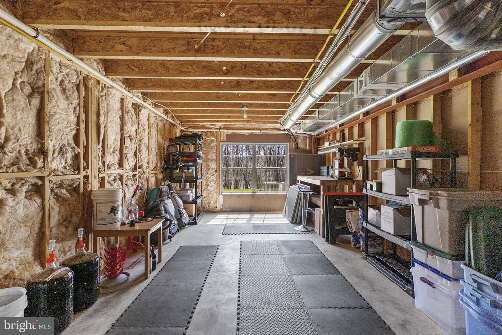 Image 83 of property listing at 2419 MILL RACE RD, Frederick, MD 21701