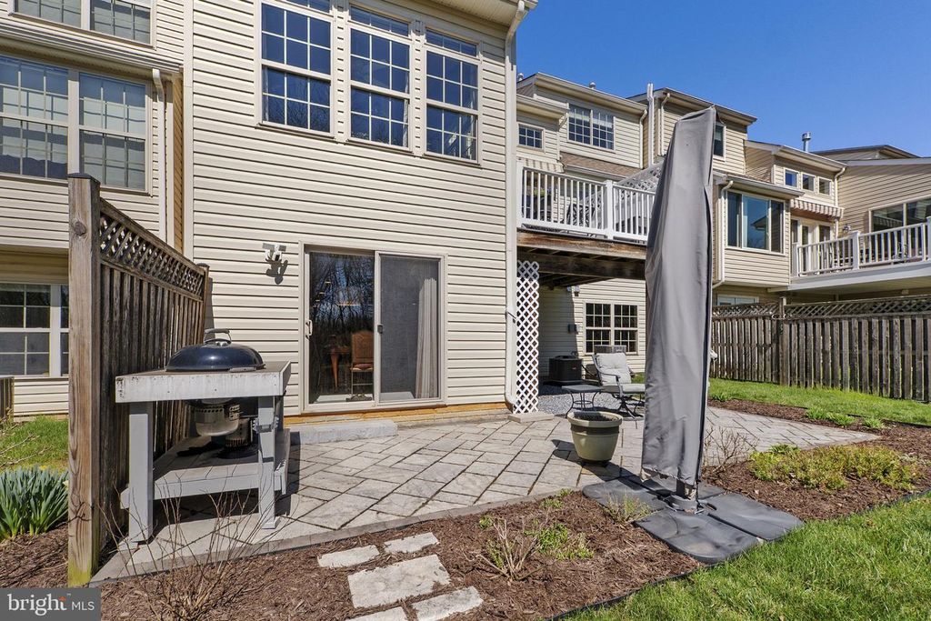 Image 85 of property listing at 2419 MILL RACE RD, Frederick, MD 21701