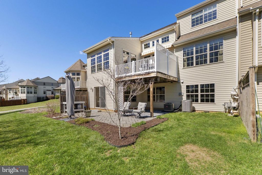 Image 86 of property listing at 2419 MILL RACE RD, Frederick, MD 21701