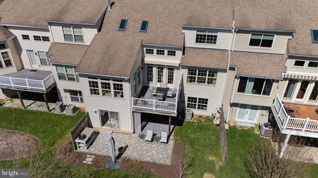 Image 88 of property listing at 2419 MILL RACE RD, Frederick, MD 21701