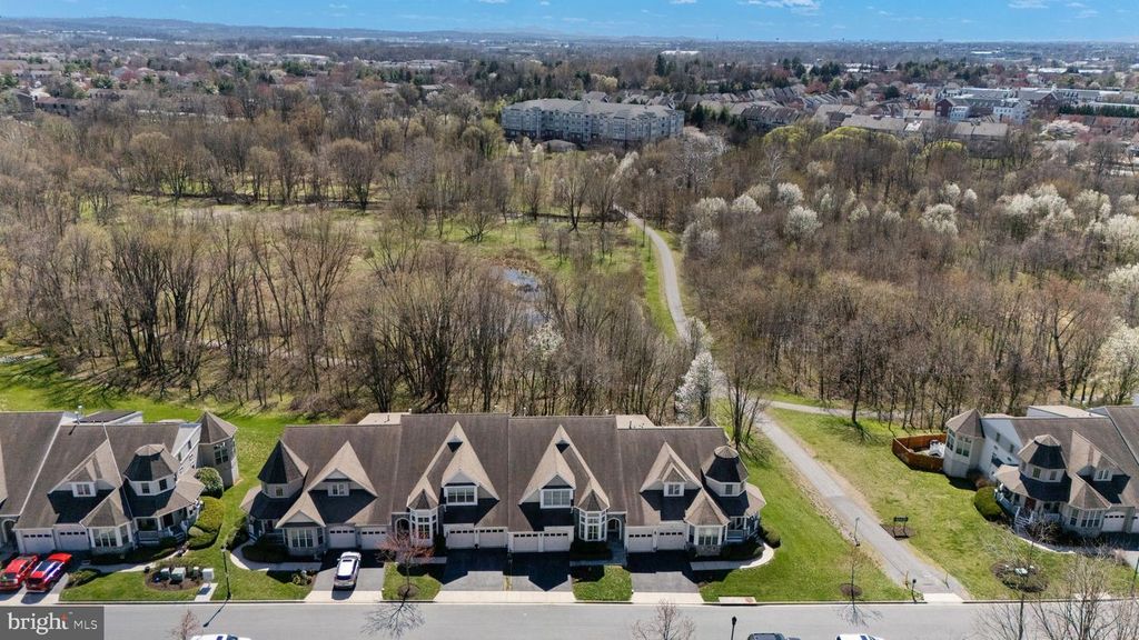 Image 92 of property listing at 2419 MILL RACE RD, Frederick, MD 21701