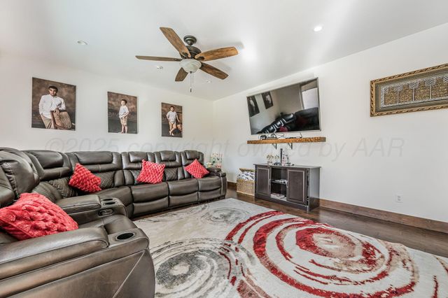 101 PHEASANT Run, Canyon, TX 79015