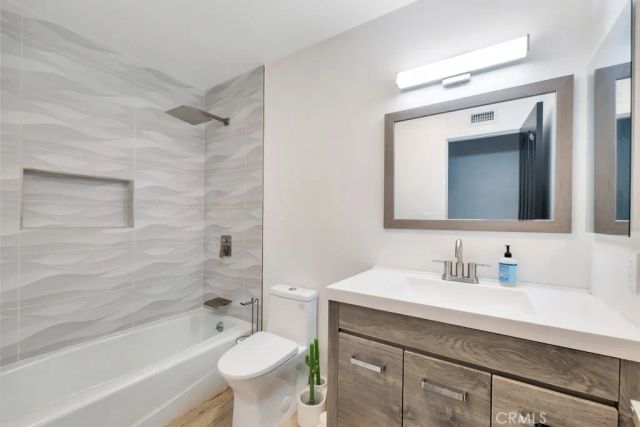 10122 Jovita Avenue, Chatsworth, CA 91311