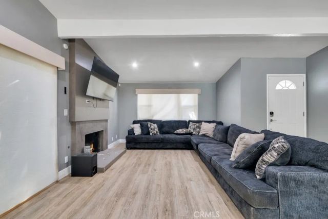 10122 Jovita Avenue, Chatsworth, CA 91311
