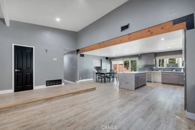 10122 Jovita Avenue, Chatsworth, CA 91311