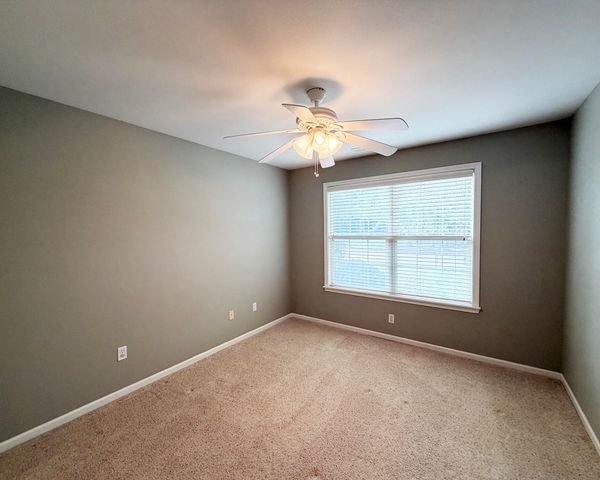 4507 TIMBER LN, Columbia, MO 65202