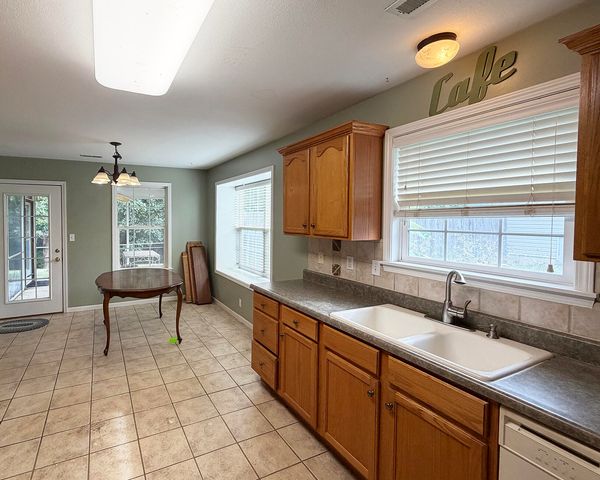 4507 TIMBER LN, Columbia, MO 65202