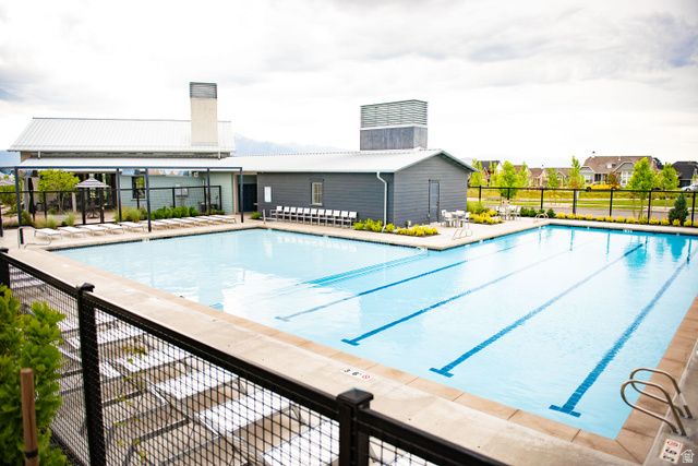 7169 W LAKE AVE, South Jordan, UT 84009