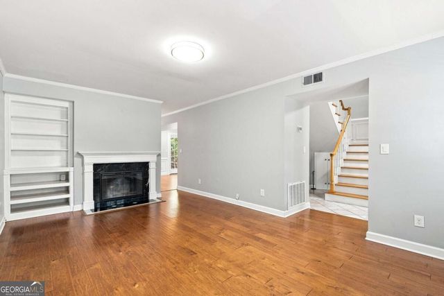 70 Old Ivy Road NE 56, Atlanta, GA 30342