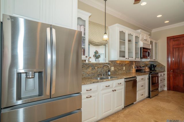 21035 Waterfront East Dr, Maurepas, LA 70449