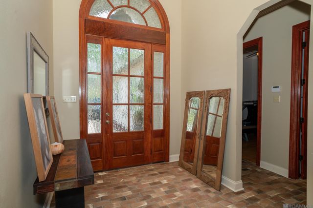 21035 Waterfront East Dr, Maurepas, LA 70449