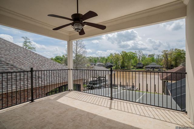 21035 Waterfront East Dr, Maurepas, LA 70449