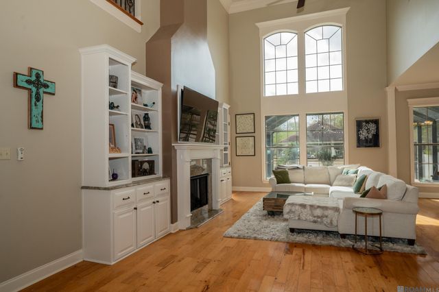 21035 Waterfront East Dr, Maurepas, LA 70449