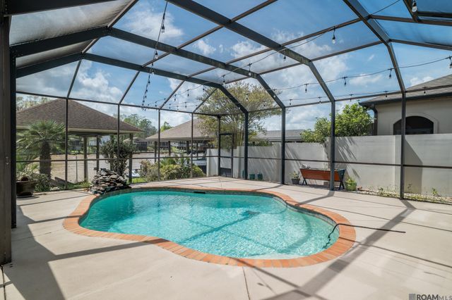 21035 Waterfront East Dr, Maurepas, LA 70449