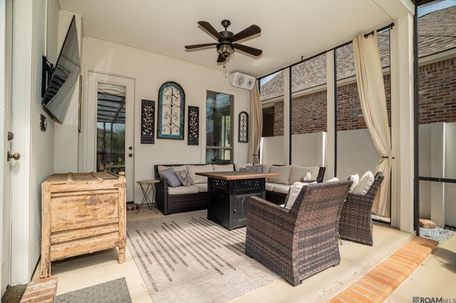 21035 Waterfront East Dr, Maurepas, LA 70449