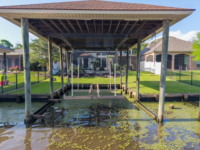 21035 Waterfront East Dr, Maurepas, LA 70449