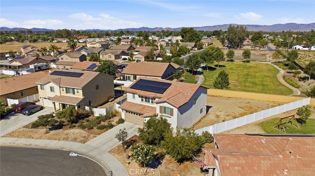 114 Snowberry Court, San Jacinto, CA 92583